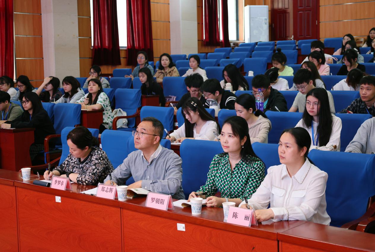 1744796895958851.jpg 1744796895958851.jpg